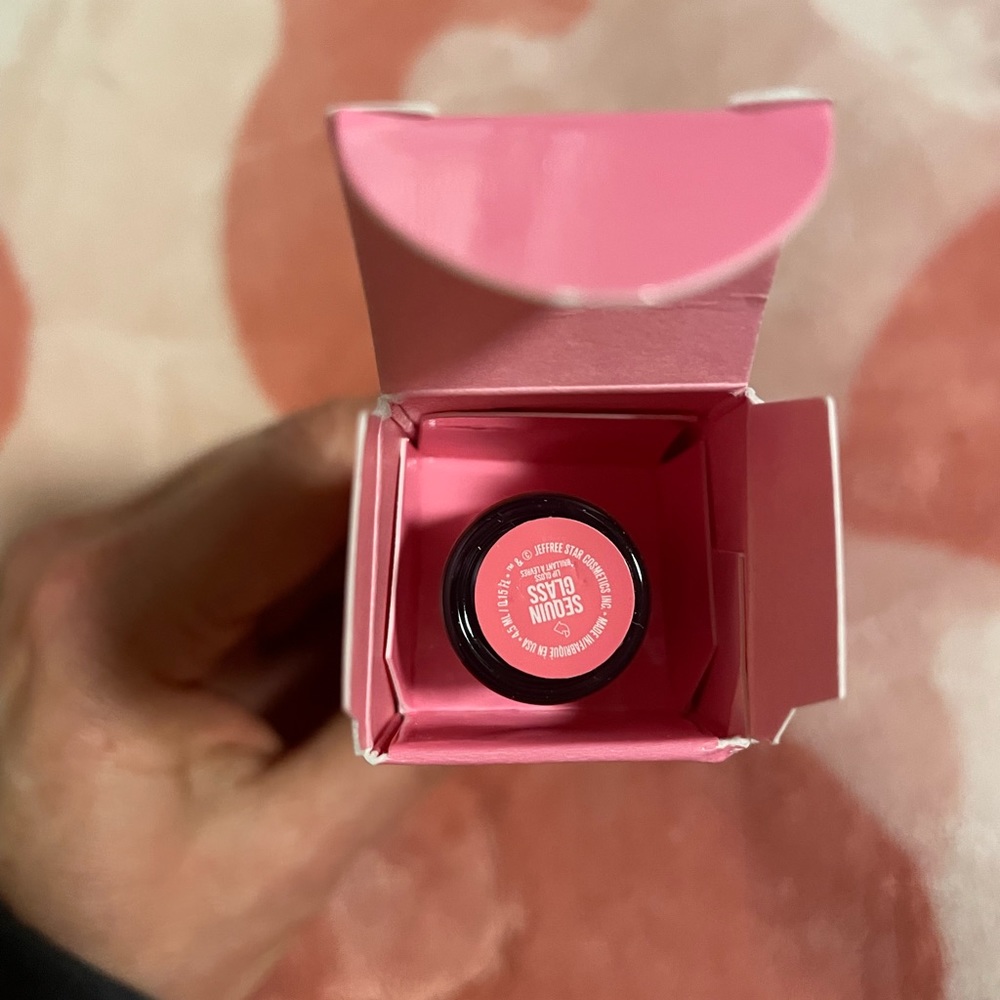 NIB JEFFREE STAR Cosmetics The Gloss in Sequin Glass - Picture 7 of 14